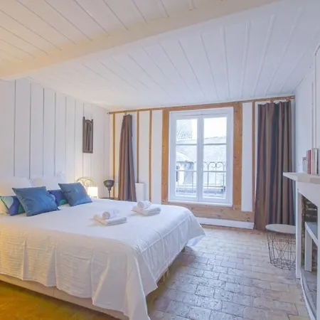 34 Notre Dame - Pretty Triplex House In Honfleur-near The Old Port Holiday home *