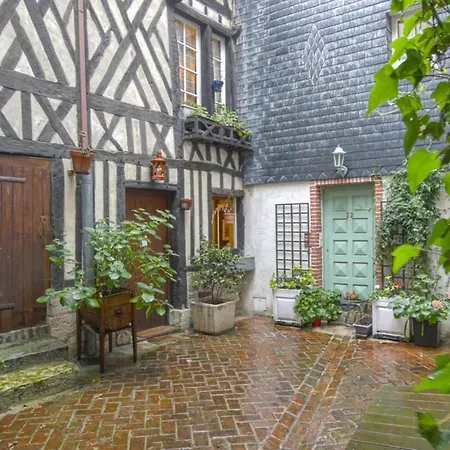 34 Notre Dame - Pretty Triplex House In Honfleur-near The Old Port Holiday home Honfleur