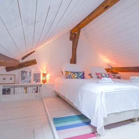 34 Notre Dame - Pretty Triplex House In Honfleur-near The Old Port
