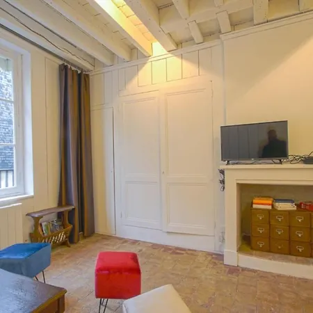 34 Notre Dame - Pretty Triplex House In Honfleur-near The Old Port Honfleur